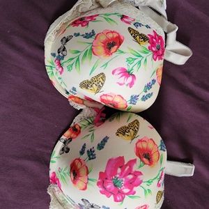 Size 38DD Dream Angels VS